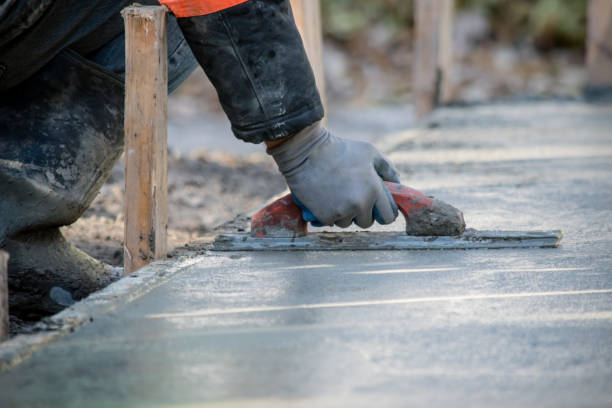 Best Concrete Sidewalk Installation  in Zionsville, IN